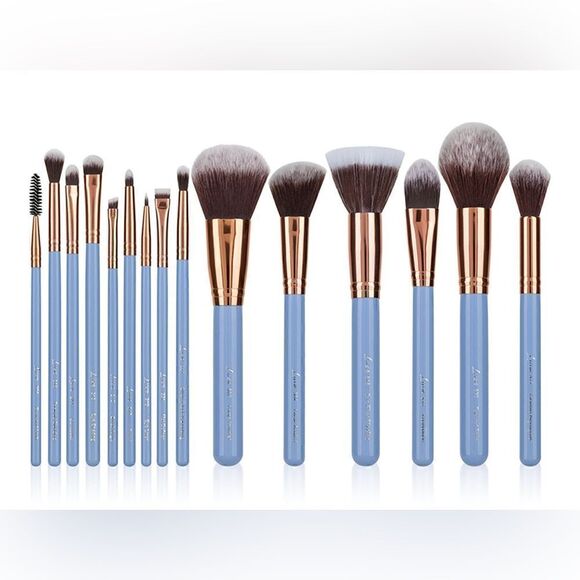 Luxie Dreamcatcher Brush Set brand new in box - Picture 7 of 10